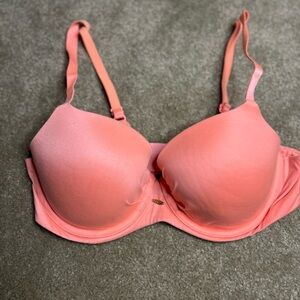 Victoria's Secret Pink T-Shirt Bra with Underwire